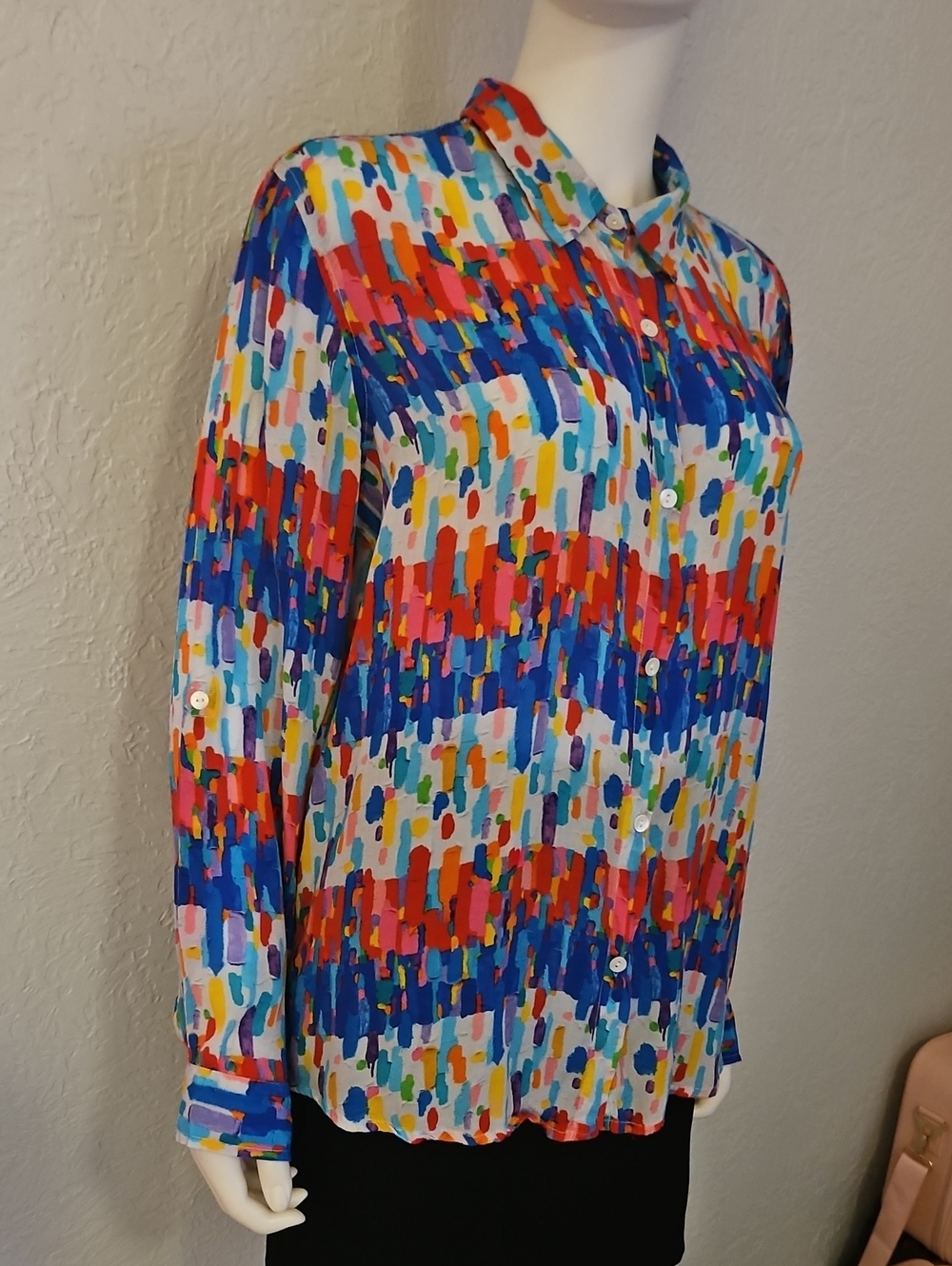 APNY Abstract Multi-Color Button-Front Blouse - Picture 3 of 9
